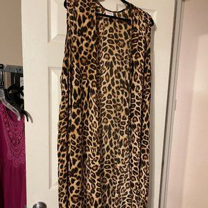 LuLaRoe Size XL Leopard Print Joy Vest